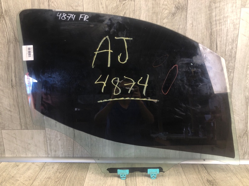 Стекло двери переднее правое NISSAN NV200 USA 13- 2013 2.0 MR20DE 803003LM0A Б/У