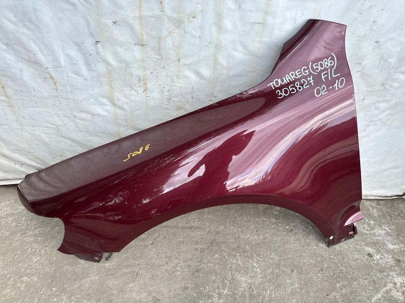 Крыло переднее левое TOUAREG 02-10 2007 BHK 3.6