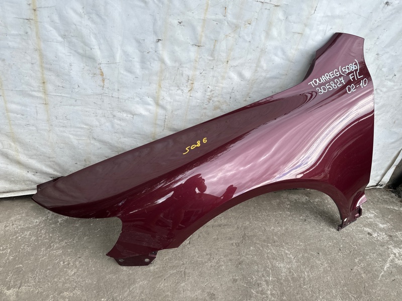 Крыло переднее левое TOUAREG 02-10 2007 BHK 3.6