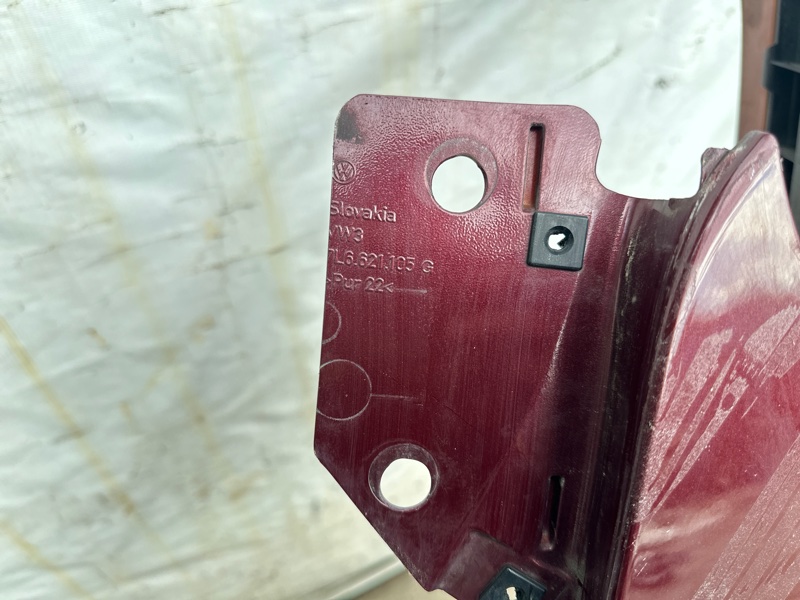 Крыло переднее левое TOUAREG 02-10 2007 BHK 3.6