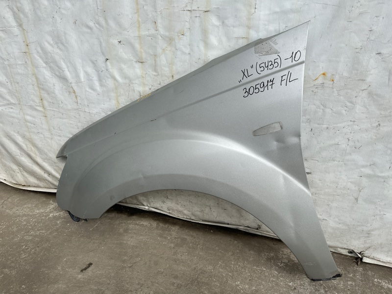 Крыло переднее левое MITSUBISHI OUTLANDER XL 05-13 3.0 6B31