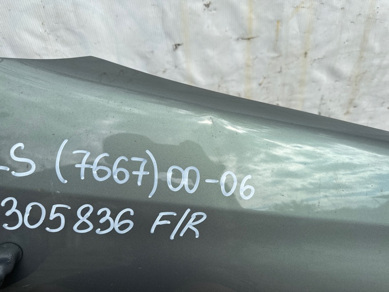 Крыло переднее правое LS430 00-06 2002 4.3 3UZFE