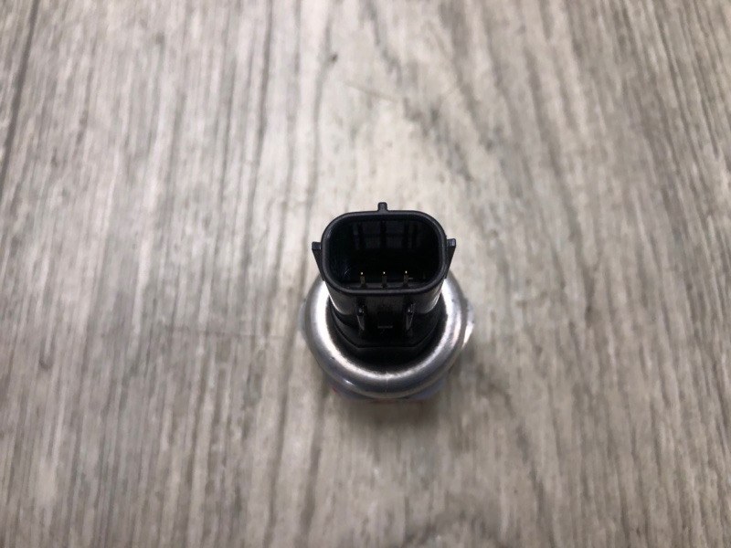 Датчик давления кондиционера CAMRY 70 17- 2020 GSV70 2.5 A25AFKS