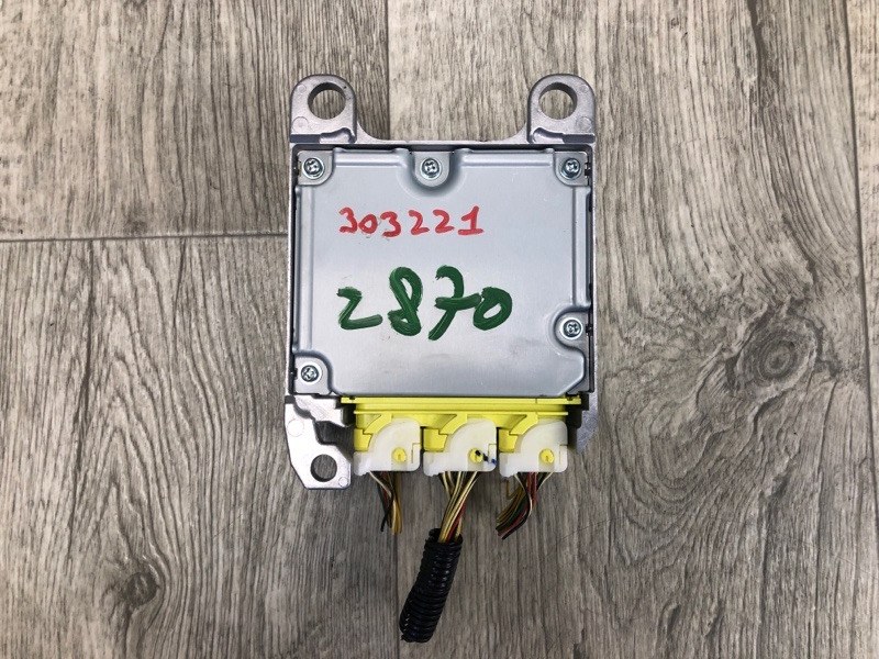 Блок управления AIRBAG CAMRY 70 17- 2020 GSV70 2.5 A25AFKS