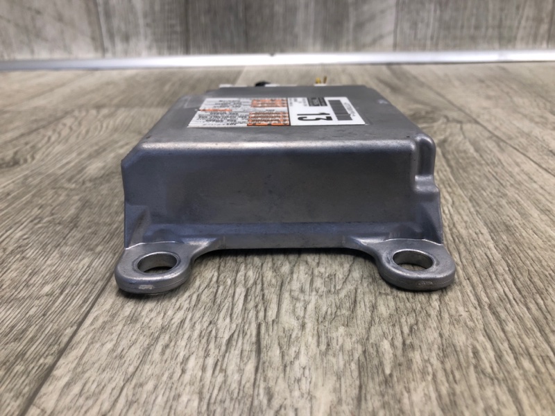 Блок управления AIRBAG CAMRY 70 17- 2020 GSV70 2.5 A25AFKS