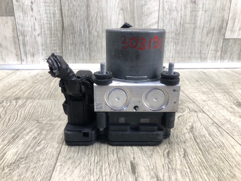 Блок ABS TOYOTA CAMRY 70 17- GSV70 2.5 A25AFKS