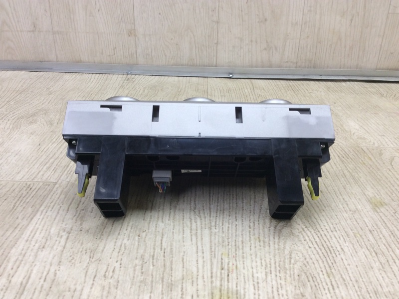 Блок управления печкой CAMRY 40 06-11 2007 ACV40 2.4 2AZFE