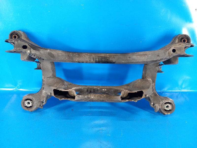 Балка задней подвески 200 10-14 2012 2.4 ED3