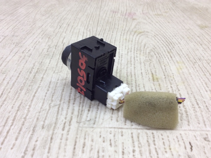 Кнопка обогрева сидений PATHFINDER R52 12-21 2015 R52 3.5 VQ35DE