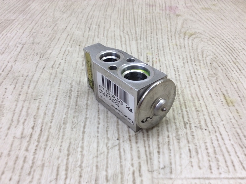 Клапан кондиционера PATHFINDER R52 12-21 2015 R52 3.5 VQ35DE