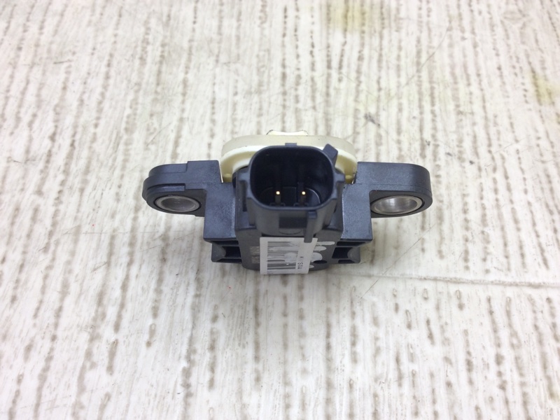 Датчик удара NISSAN PATHFINDER R52 12-21 R52 3.5 VQ35DE Датчик удара NISSAN PATHFINDER R52 12-21 R52 3.5 VQ35DE