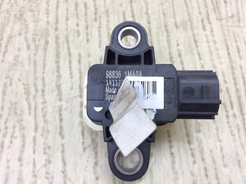 Датчик удара PATHFINDER R52 12-21 2015 R52 3.5 VQ35DE Датчик удара PATHFINDER R52 12-21 2015 R52 3.5 VQ35DE