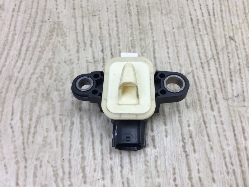 Датчик удара PATHFINDER R52 12-21 2015 R52 3.5 VQ35DE Датчик удара PATHFINDER R52 12-21 2015 R52 3.5 VQ35DE