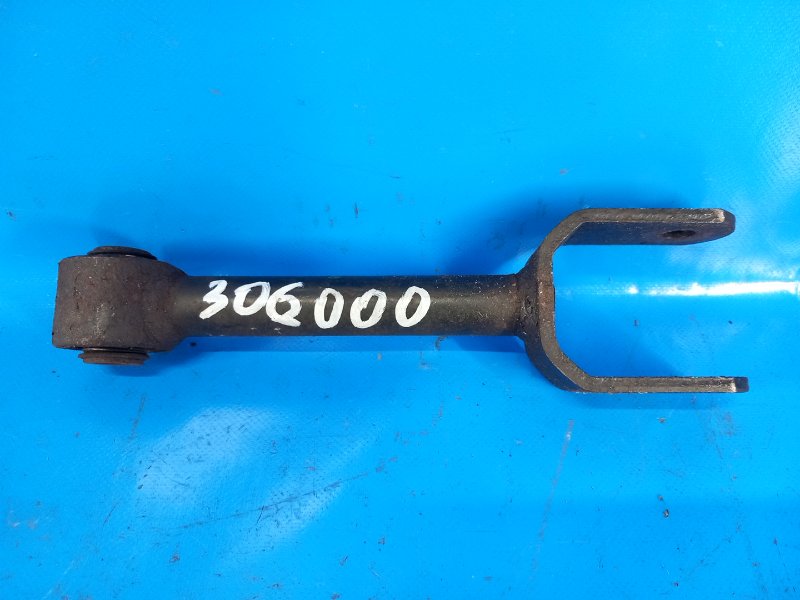 Рычаг задней подвески поперечный нижний CHRYSLER 200 10-14 2013 3.6 ERB 68079540AC Б/У