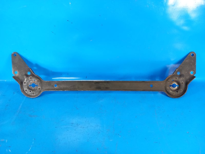 Балка под радиатор 200 10-14 2012 2.4 ED3