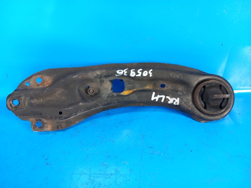 Запчасть рычаг задней подвески продольный левый CHRYSLER 200 10-14 2012 2.4 ED3 5085415AF Б/У Рычаг задней подвески продольный левый CHRYSLER 200 10-14 2012 2.4 ED3 5085415AF Б/У