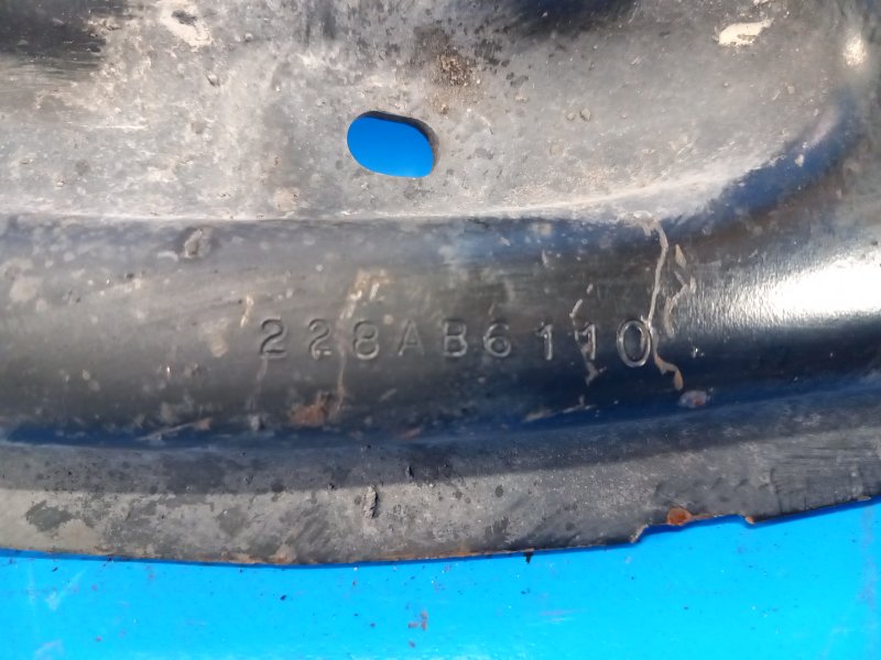 Рычаг задней подвески продольный правый 200 10-14 2013 3.6 ERB