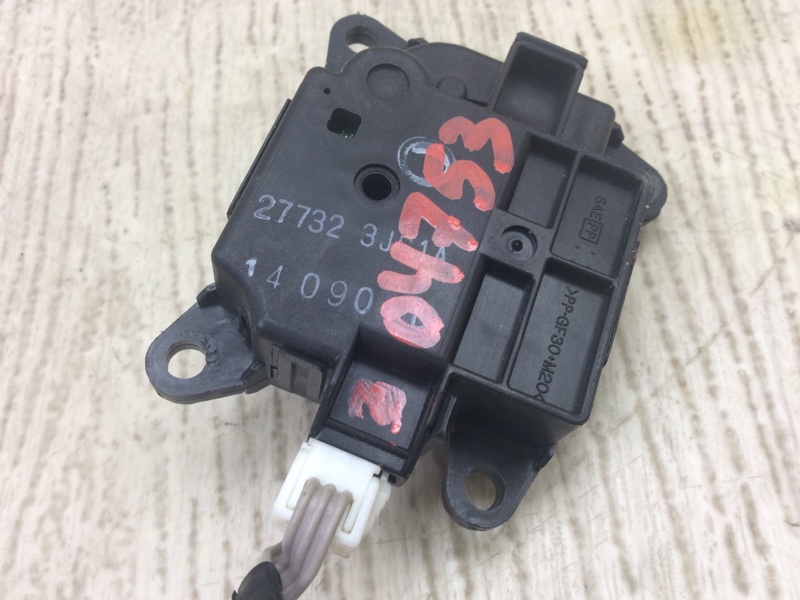 Моторчик заслонки печки NISSAN PATHFINDER R52 12-21 R52 3.5 VQ35DE Моторчик заслонки печки NISSAN PATHFINDER R52 12-21 R52 3.5 VQ35DE