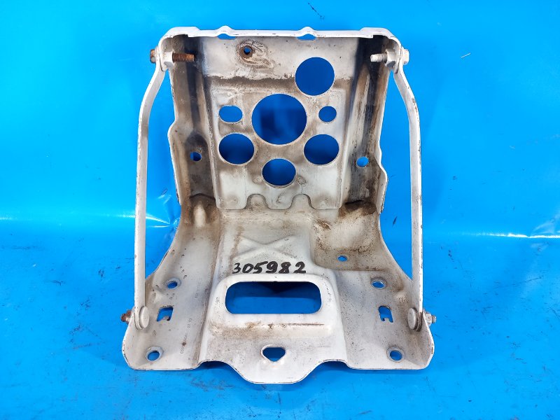 Полка аккумулятора CHRYSLER 200 10-14 2013 3.6 ERB 5155605AC Б/У