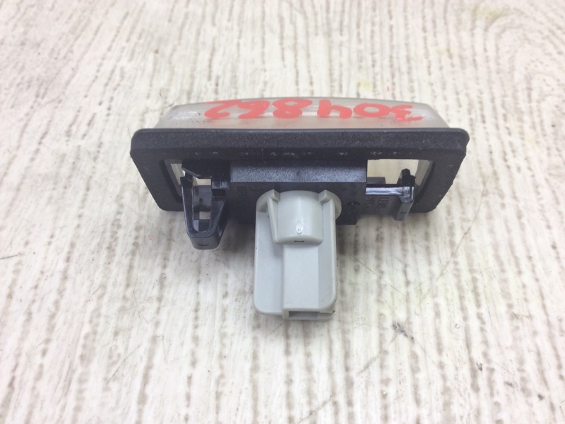 Подсветка номера PATHFINDER R52 12-21 2015 R52 3.5 VQ35DE