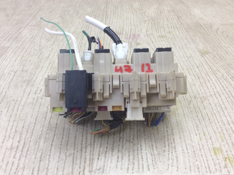 Блок предохранителей салон NISSAN PATHFINDER R52 12-21 R52 3.5 VQ35DE