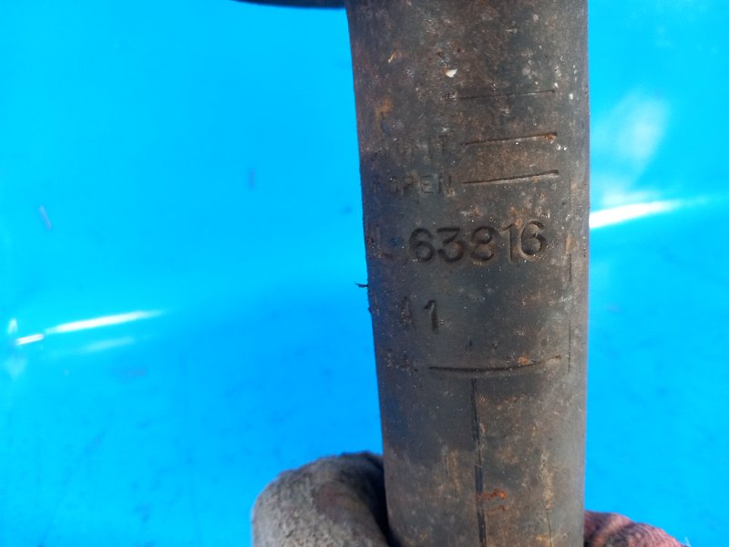 Амортизатор задний правый 200 10-14 2012 2.4 ED3