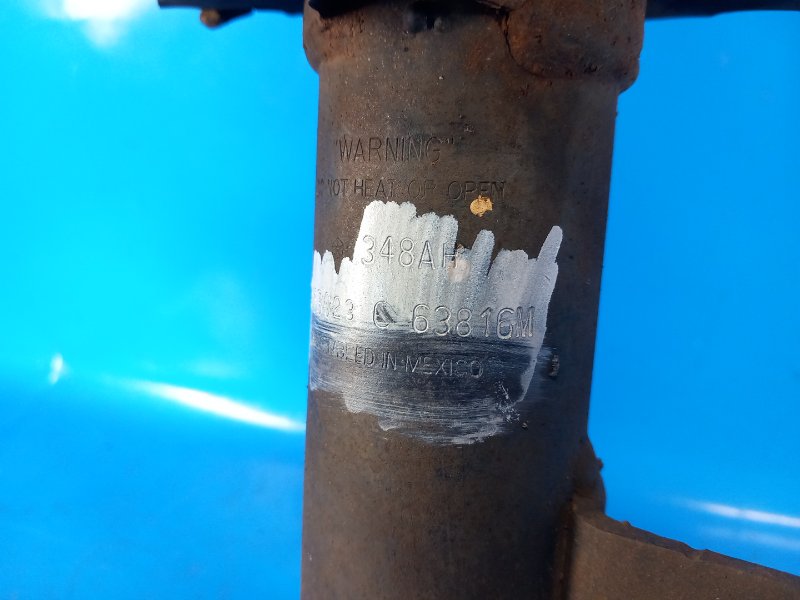 Амортизатор передний правый 200 10-14 2012 2.4 ED3