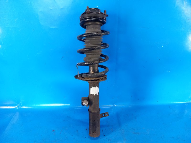 Запчасть амортизатор передний левый CHRYSLER 200 10-14 2012 2.4 ED3 68026141AD Б/У Амортизатор передний левый CHRYSLER 200 10-14 2012 2.4 ED3 68026141AD Б/У