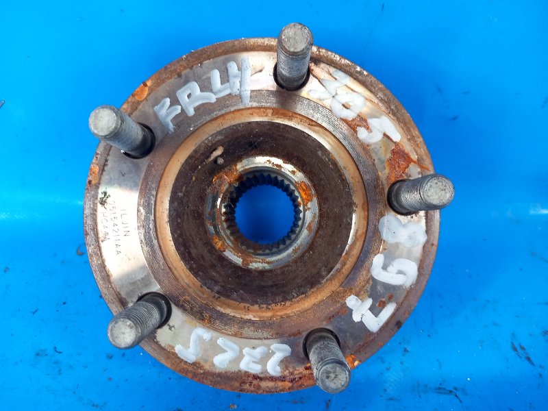 Ступица передняя левая CHRYSLER 200 10-14 2012 2.4 ED3 5154211AA Б/У