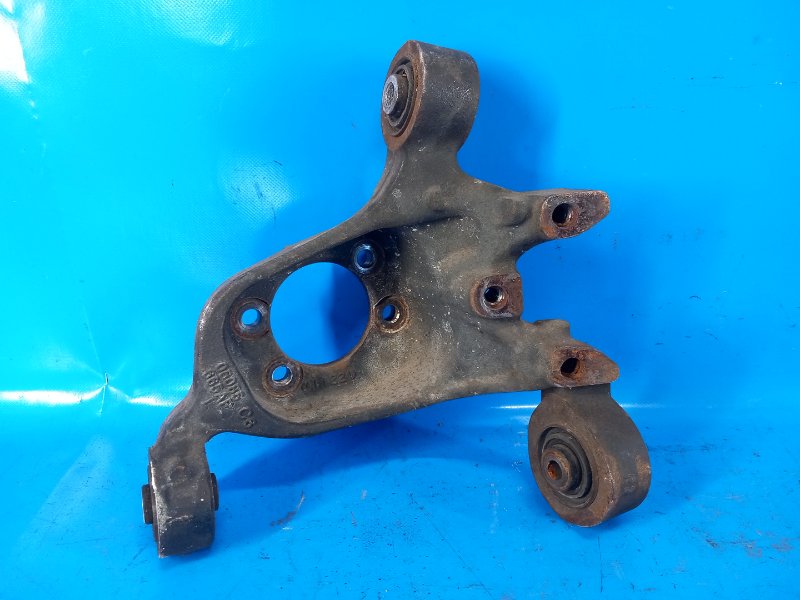 Цапфа задняя левая 200 10-14 2012 2.4 ED3 Цапфа задняя левая 200 10-14 2012 2.4 ED3