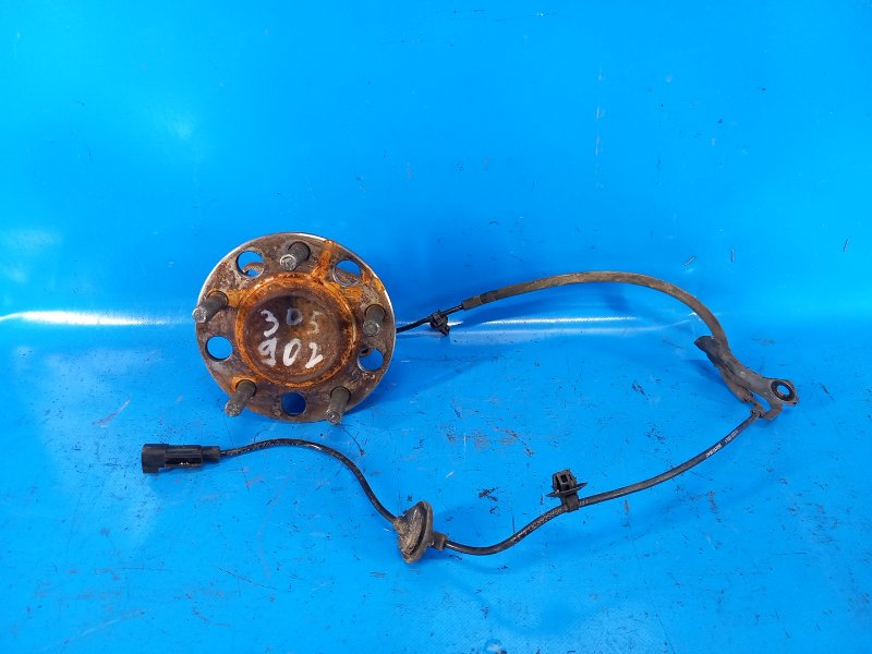 Запчасть ступица задняя правая CHRYSLER 200 10-14 2012 2.4 ED3 4766719AB Б/У Ступица задняя правая CHRYSLER 200 10-14 2012 2.4 ED3 4766719AB Б/У