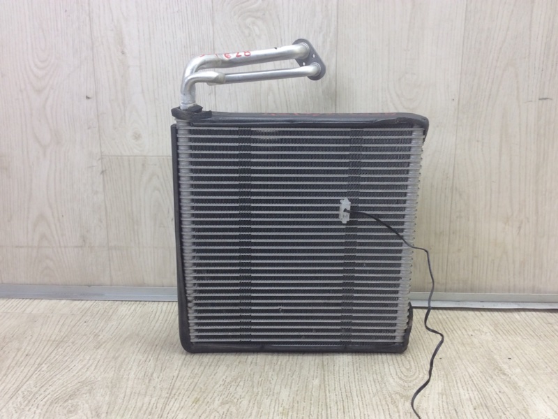 Испаритель кондиционера PATHFINDER R52 12-21 2015 R52 3.5 VQ35DE