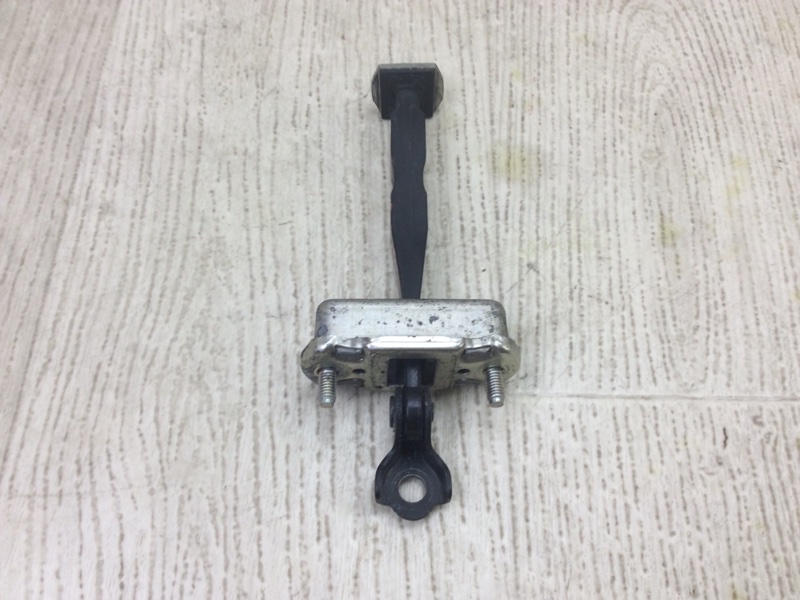 Ограничитель двери задний PATHFINDER R52 12-21 2015 R52 3.5 VQ35DE