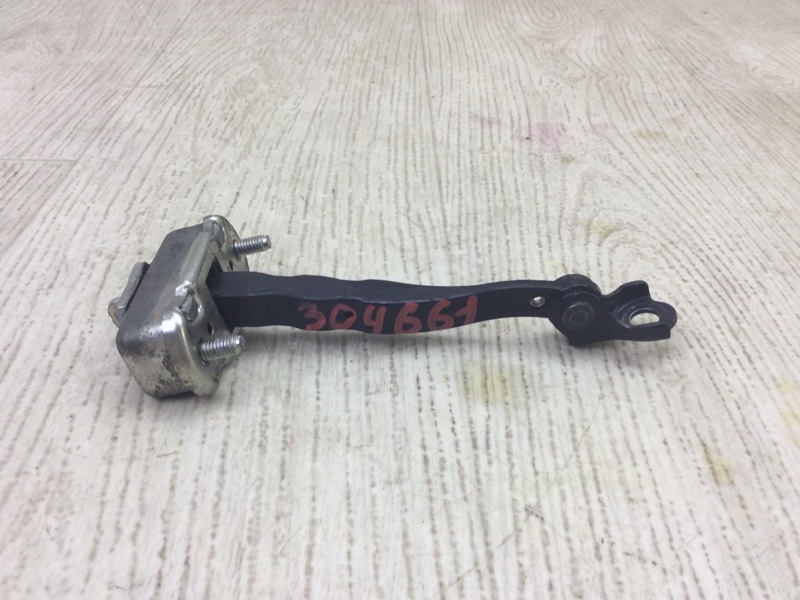 Запчасть ограничитель двери передний NISSAN PATHFINDER R52 12-21 2015 R52 3.5 VQ35DE 804303JC0A Б/У Ограничитель двери передний NISSAN PATHFINDER R52 12-21 2015 R52 3.5 VQ35DE 804303JC0A Б/У