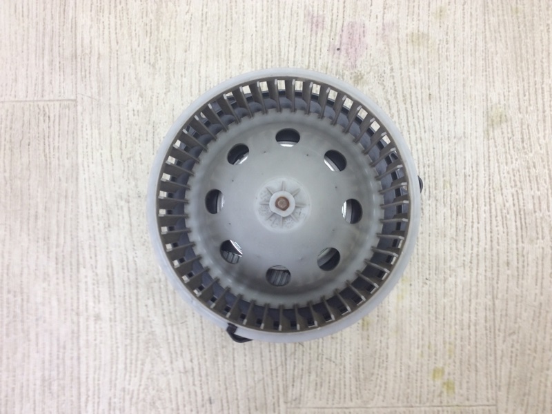 Моторчик печки PATHFINDER R52 12-21 2015 R52 3.5 VQ35DE