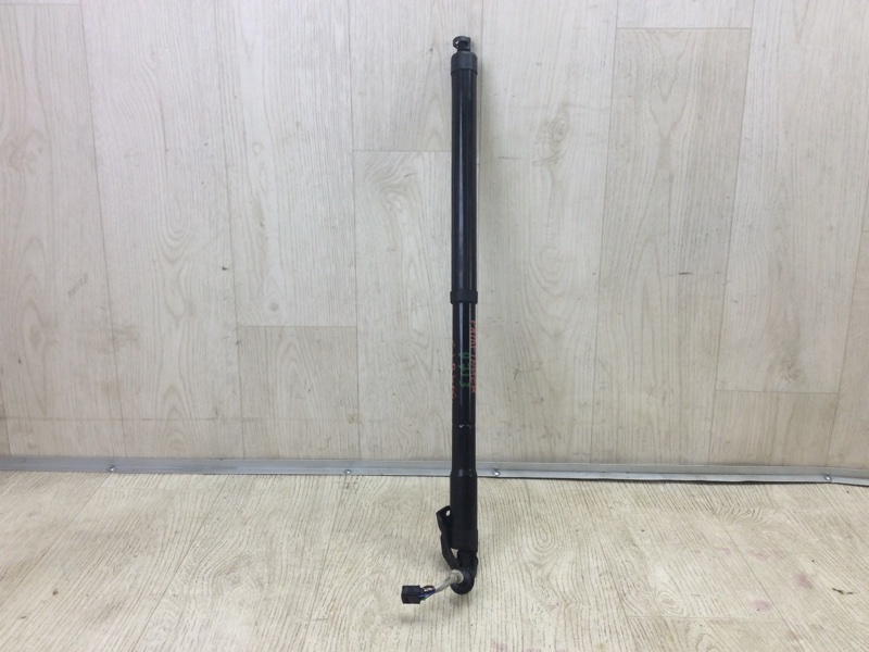 Амортизатор крышки багажника NISSAN PATHFINDER R52 12-21 2015 R52 3.5 VQ35DE 905603KA1B Б/У