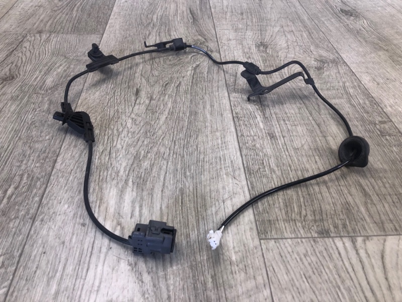 Провод датчика ABS левый TOYOTA CAMRY 70 17- 2020 GSV70 2.5 A25AFKS 8951606240 Б/У