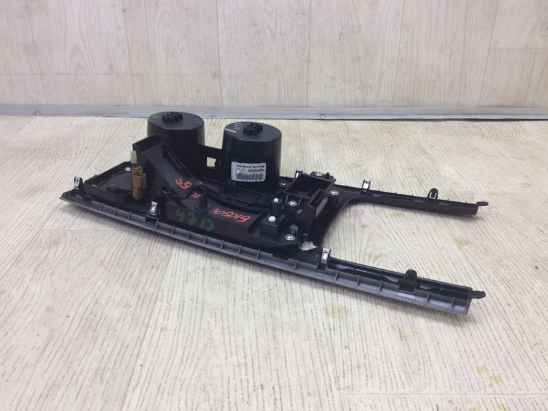 Консоль КПП PATHFINDER R52 12-21 2015 R52 3.5 VQ35DE