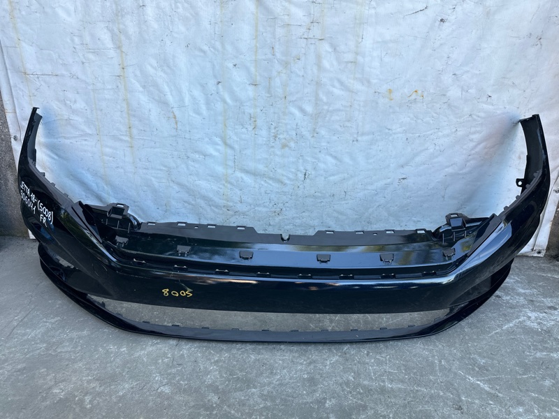 Бампер передний VOLKSWAGEN JETTA USA 18- DJXA 1.4