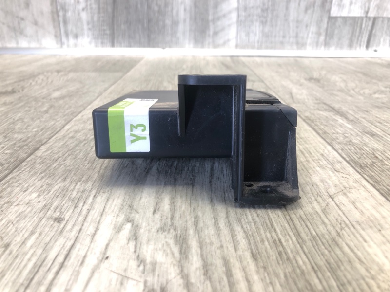 Блок электронный TOYOTA PRIUS - 30 09-17 ZVW30 1.8 2ZRFXE