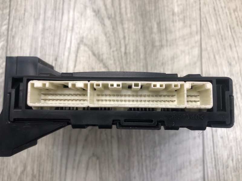 Блок электронный PRIUS - 30 09-17 2013 ZVW30 1.8 2ZRFXE