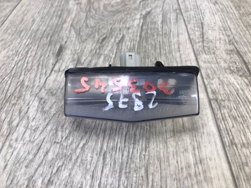 Подсветка номера PRIUS - 30 09-17 2013 ZVW30 1.8 2ZRFXE Подсветка номера PRIUS - 30 09-17 2013 ZVW30 1.8 2ZRFXE