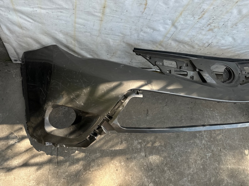 Бампер передний RAV4 13-19 Бампер передний RAV4 13-19