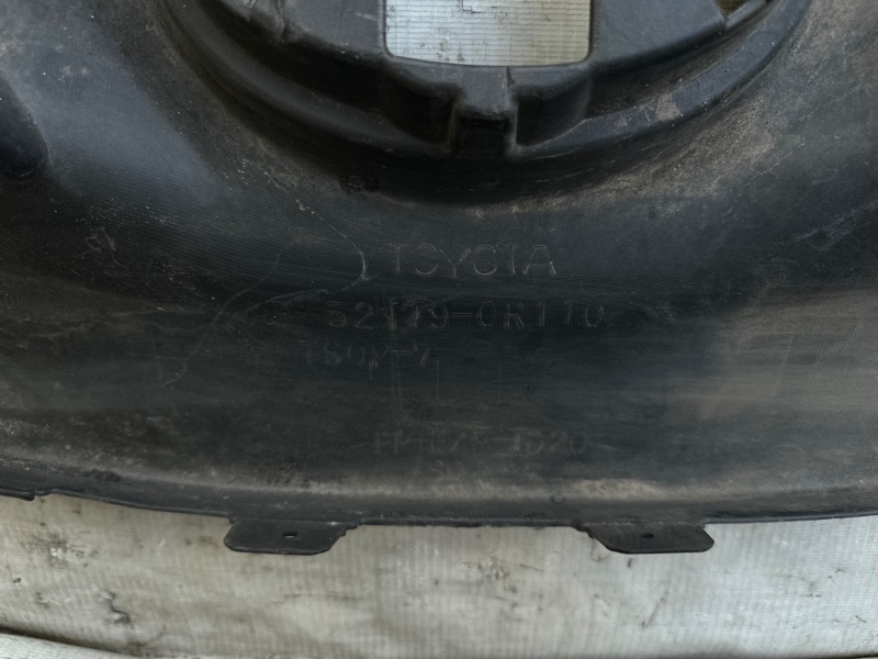 Бампер передний RAV4 13-19 Бампер передний RAV4 13-19