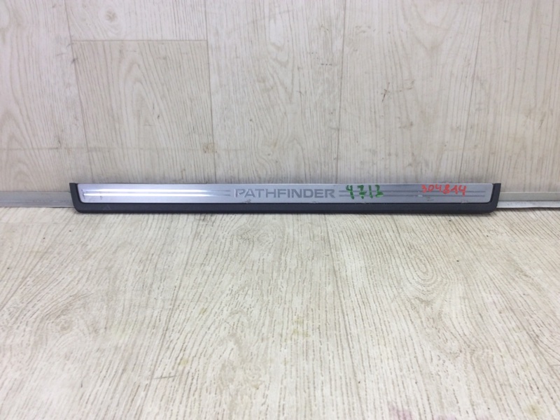 Накладка порога внутрення левая NISSAN PATHFINDER R52 12-21 2015 R52 3.5 VQ35DE 769B13KA0A Б/У