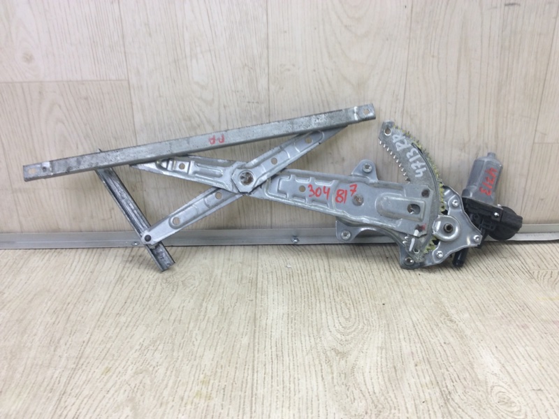 Стеклоподъемник задний правый NISSAN PATHFINDER R52 12-21 2015 R52 3.5 VQ35DE 827203KA1A Б/У