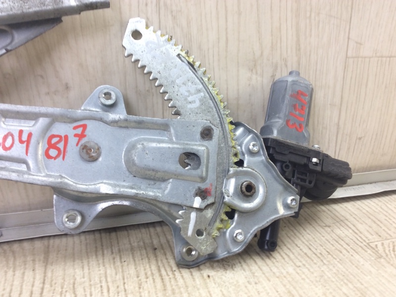 Стеклоподъемник задний правый PATHFINDER R52 12-21 2015 R52 3.5 VQ35DE