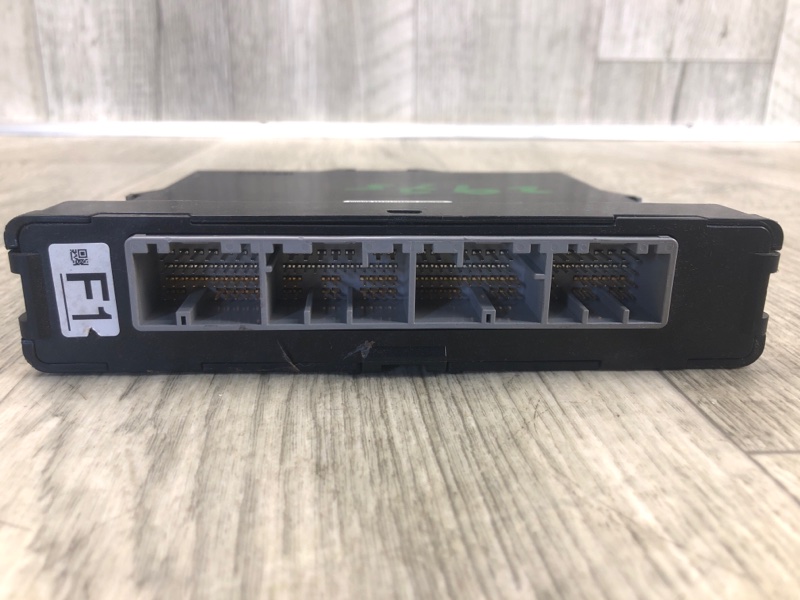 Блок управления двигателем TOYOTA PRIUS - 30 09-17 ZVW30 1.8 2ZRFXE