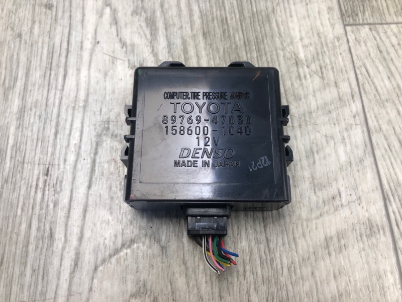 Блок управления дав.в шинах TOYOTA PRIUS - 30 09-17 2013 ZVW30 1.8 2ZRFXE 89769-47030 Б/У