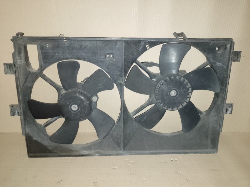 Запчасть диффузор вентилятора основного радиатора MITSUBISHI OUTLANDER XL 05-13 2006 3.0 6B31 1360A041 Б/У Диффузор вентилятора основного радиатора MITSUBISHI OUTLANDER XL 05-13 2006 3.0 6B31 1360A041 Б/У
